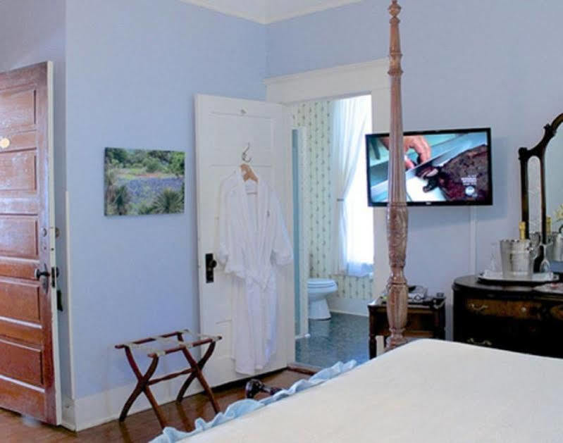 Evas Escape At The Gardenia Inn San Antonio Dış mekan fotoğraf